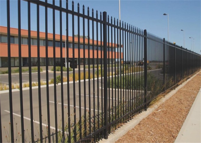 Aluminum Fence Panels: Perfect for Stylish Security