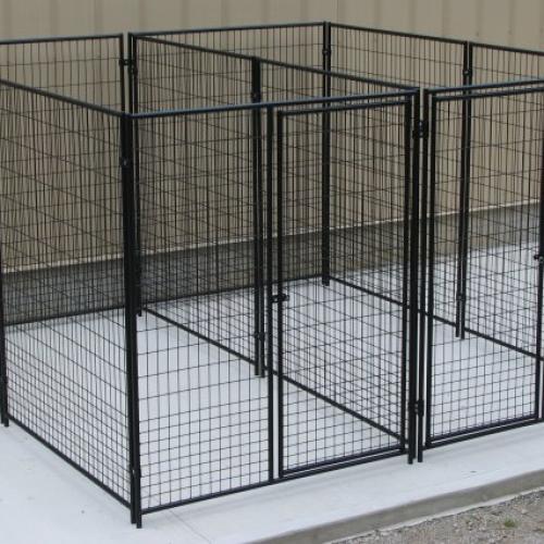 Metal Dog Kennel: Outdoor Solution for Pets