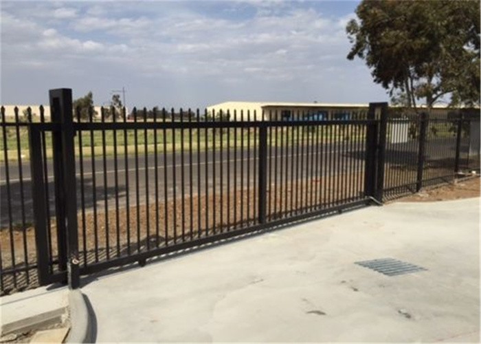 Steel Picket Fence: A Fusion of Elegance and Fortitude