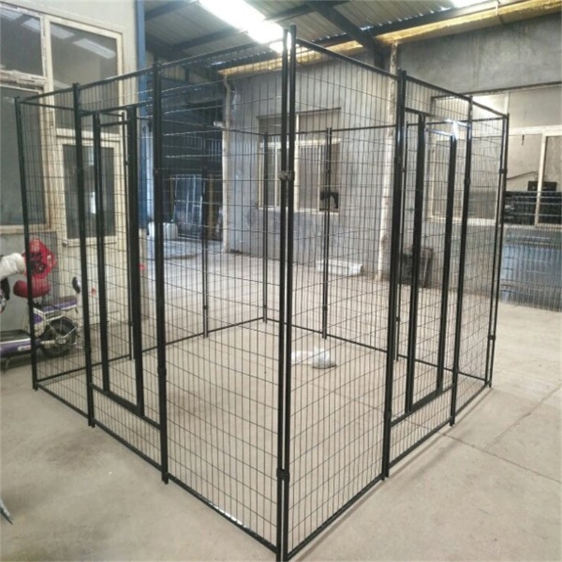 Welded Wire Mesh Dog Kennels:  Spacious Pet Enclosures