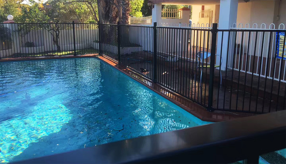 7 Pool Fencing Rules (Australia) | POLYMETAL Guides 2025
