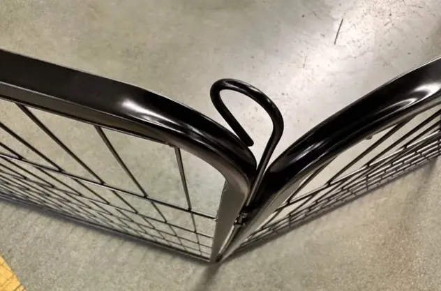 1688-Factory-Heavy-Duty-Metal-Dog-Playpen-with-Rust-Resistant-Coating-for-Outdoor-Use-2