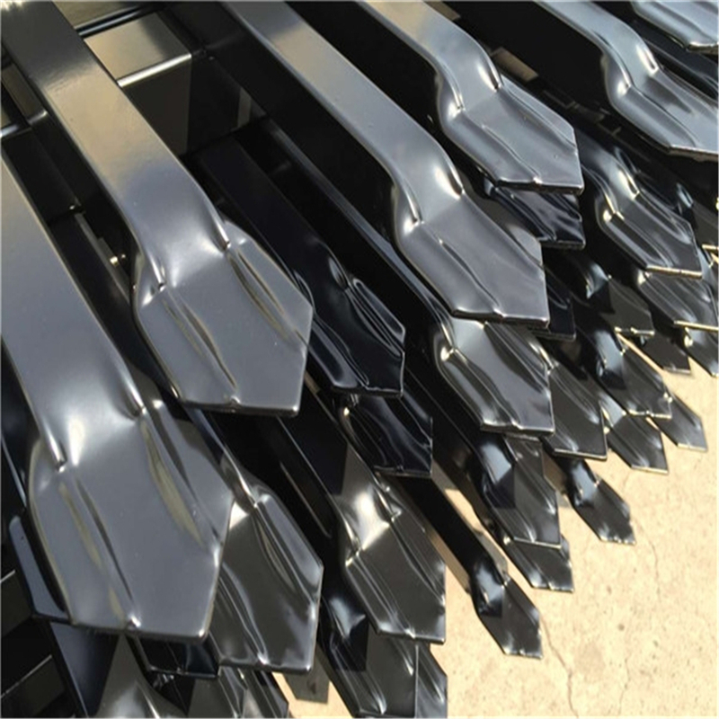 Hercules fence commercial: Dangerous Ultimate Power 22 Traps